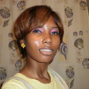 Meet your Posher, Natasia